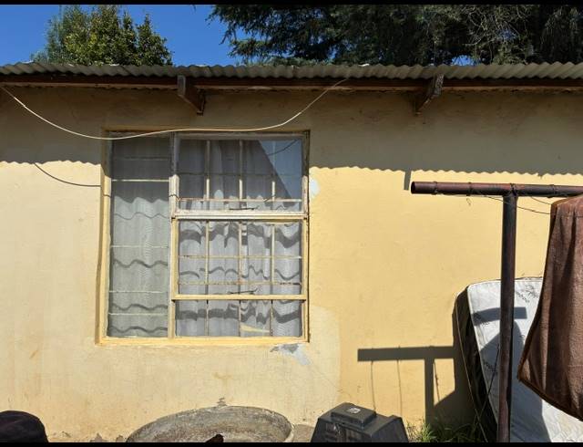 10 BEDROOM FREEHOLD FOR SALE IN EDENDALE